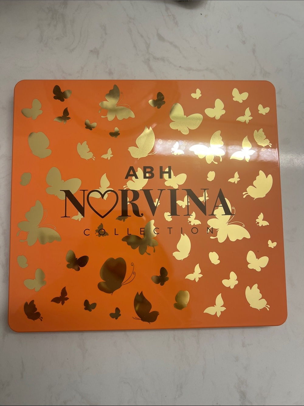 Anastasia Beverly Hills Norvina Pro pigment pallet volume 3- eye shadow pallet